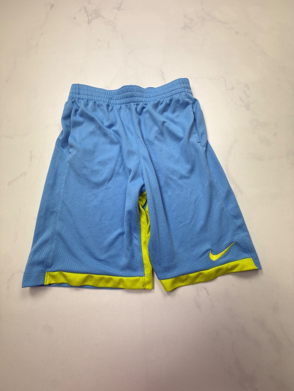 Nike Athletic Shorts Light Blue 2000s Sporty - Boys XL